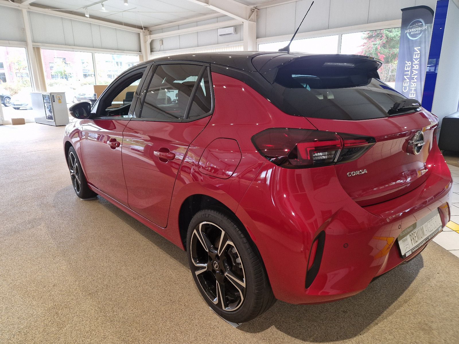 Fahrzeugabbildung Opel Corsa 1.2 Direct Injection Turbo 74kW GS Line
