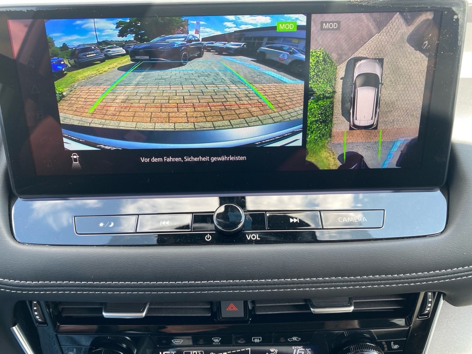 Fahrzeugabbildung Nissan X-Trail N-Connecta 1.5 VCT*PANO*HUD*LED*360'*19Z