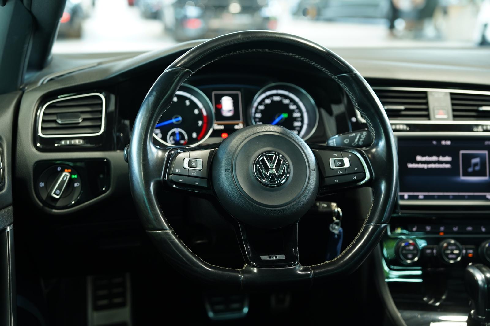 Volkswagen Golf R 4M DSG *19 *ABT *Navi *Leder *Pano
