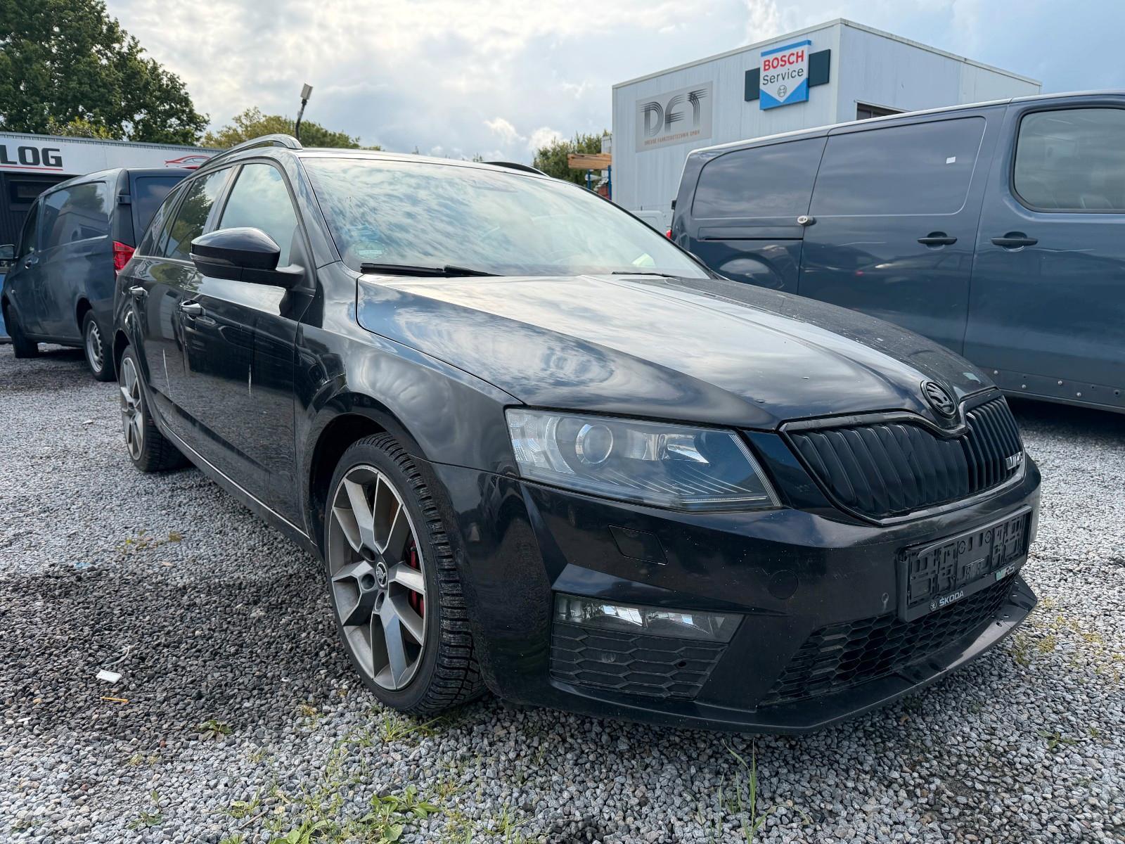 Skoda Octavia Combi RS *DSG*ELEK.HECK*MFL*KEYLESS*NAVI