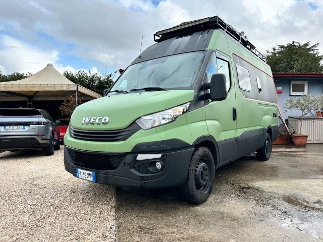 Iveco Daily 35S14 2.3 HPT PLM Cabinato