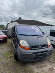 Renault Trafic Combi L1H1 2,7t  verglast