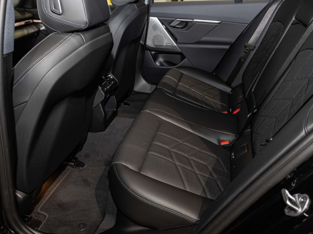 BMW 530 - Bild 11
