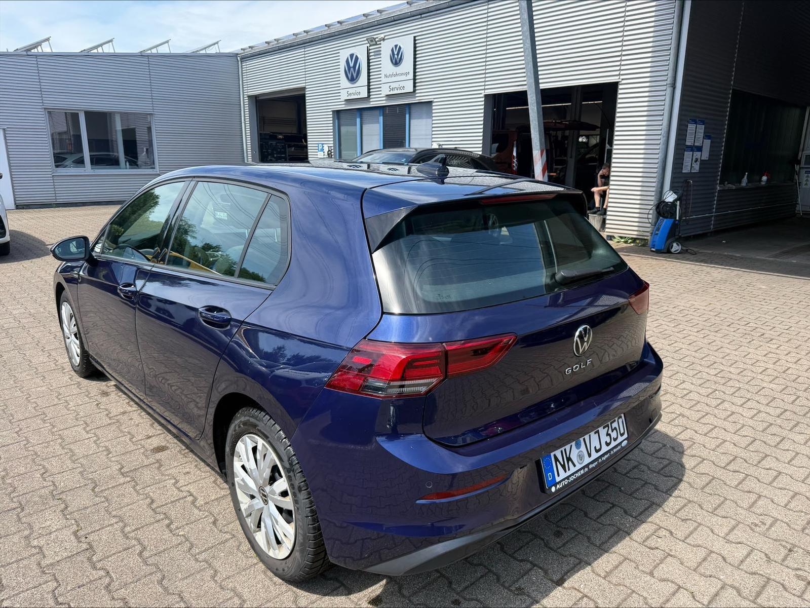 Volkswagen Golf 2.0 TDI Life Fahrschulumbau Doppelpedalerie, миниатюра 5
