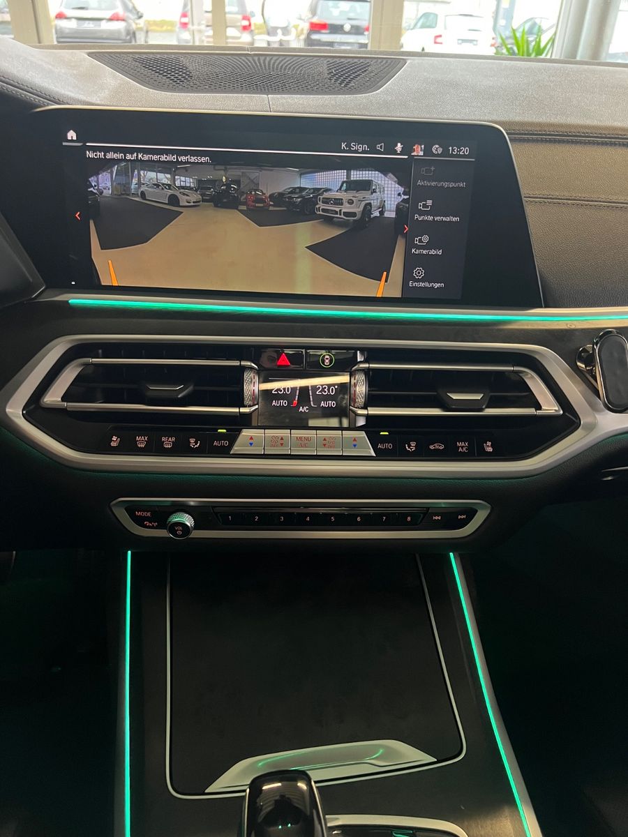 Fahrzeugabbildung BMW X7 xDrive 40 d M Sport *SKY LOUNGE*LASER*