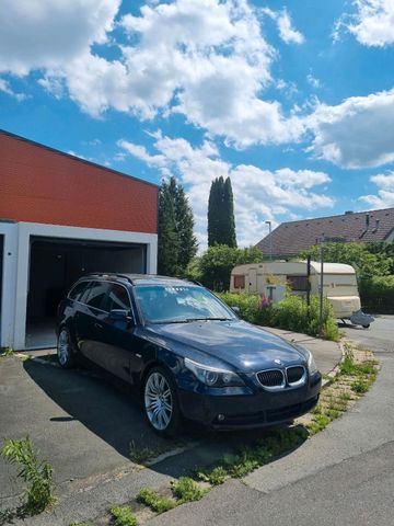 BMW E61 523i AHK/SHZ/LEDER