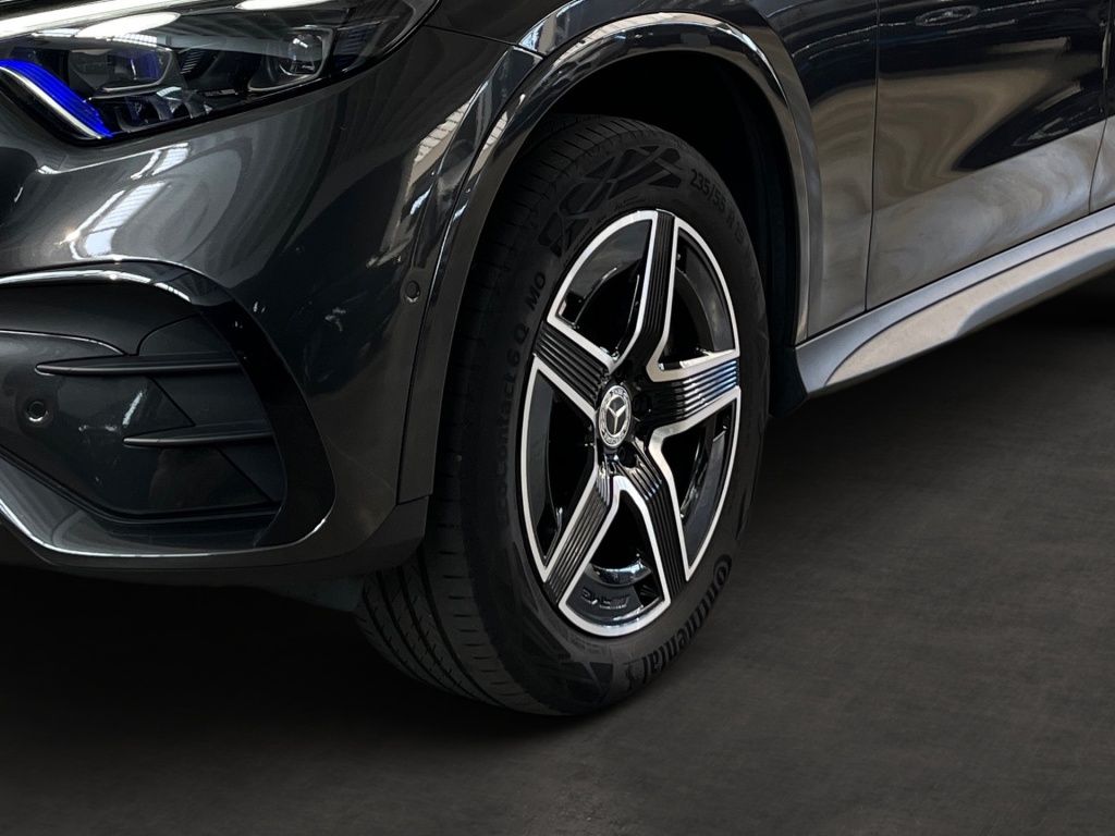 Fahrzeugabbildung Mercedes-Benz GLC 300 de 4M AMG AHK Sitzklima Massage 360°