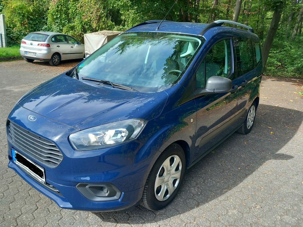 Image of Ford Tourneo Courier