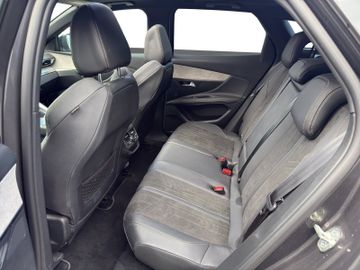Peugeot 3008 1.5 BlueHDi 130 GT Kam.+KeyLess+LED+Navi+SD
