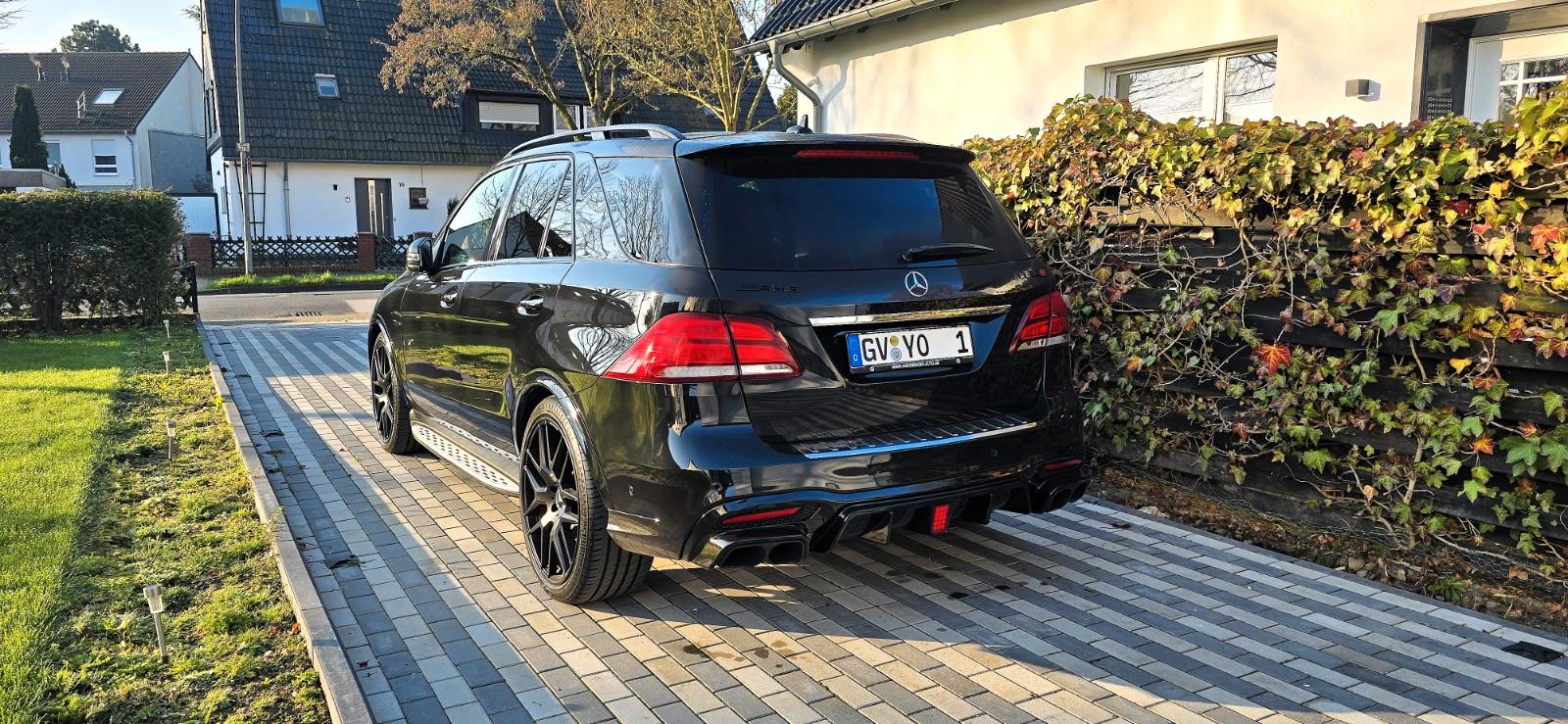 Mercedes-Benz GLE 63 S AMG 4Matic Voll Ausstattung 360 Kamera