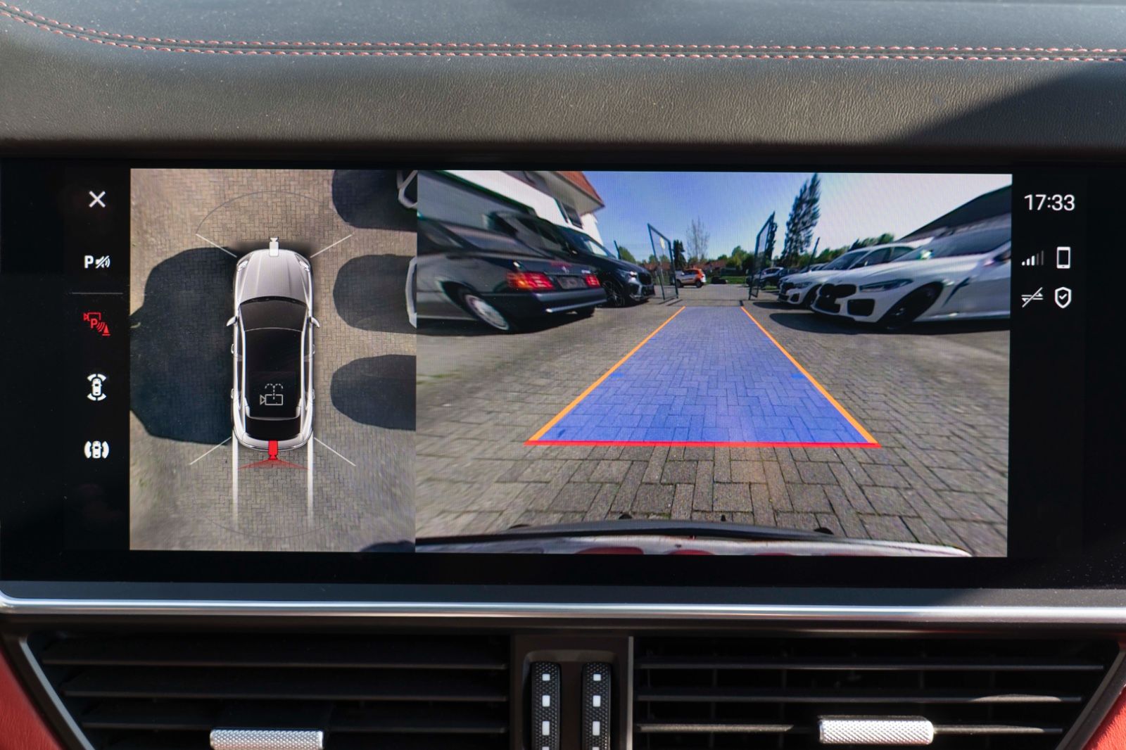 Fahrzeugabbildung Porsche Cayenne Coupe GTS LED HUD PASM 360° BOSE CHRONO