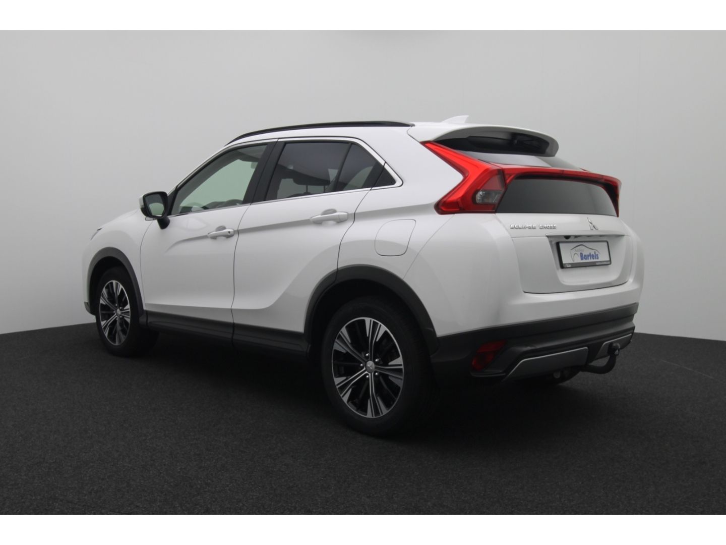Fahrzeugabbildung Mitsubishi Eclipse Cross 1,5 l Turbo Benziner Diamant Editi