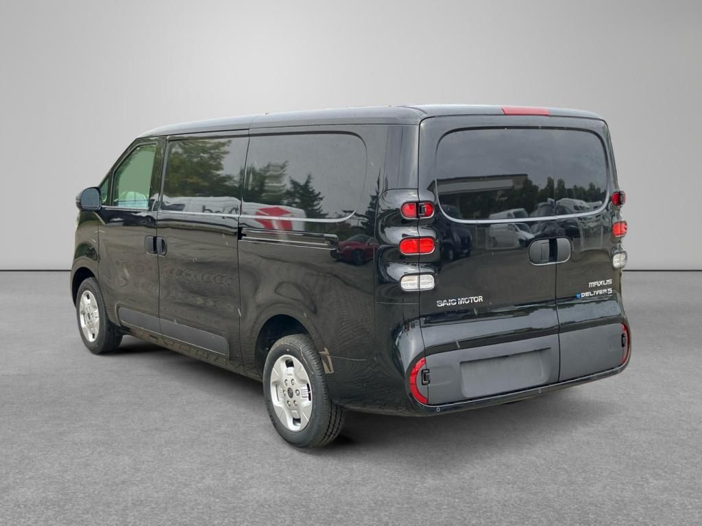 Fahrzeugabbildung Maxus eDeliver 5 PV E L1H1 Aut. FWD *PDC*SpurH*360*LED