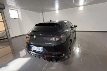 Alfa-Romeo Stelvio - 7