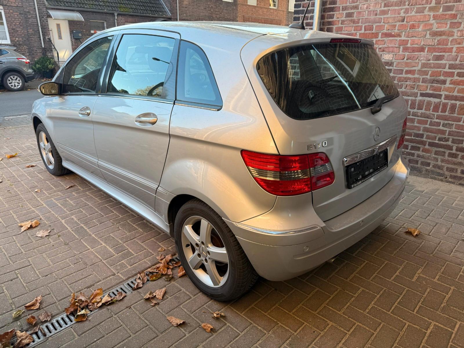 Mercedes-Benz B170 2005 — photo 9