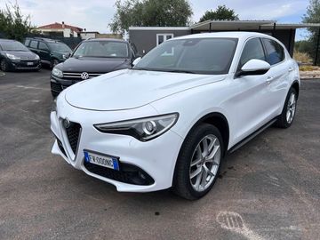 Alfa-Romeo Stelvio - 5