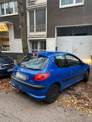 Peugeot 206, Baujahr 2003  Guter Zustand ...