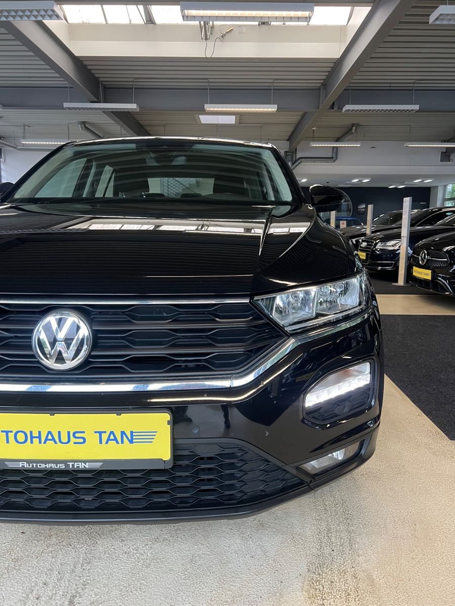 Fahrzeugabbildung Volkswagen T-Roc TDI *NAVI* CAR-PLAY *