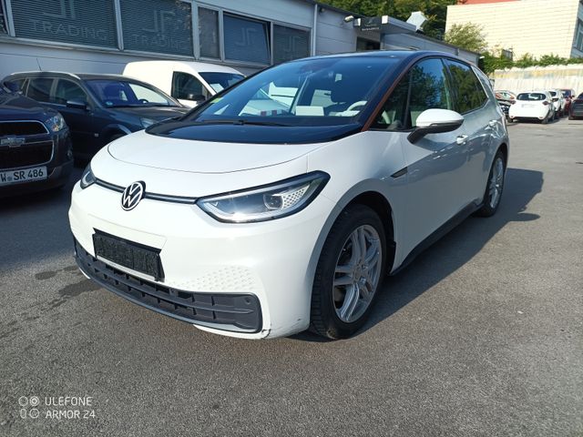 Volkswagen ID.3 Pro Performance Business*ACC*WäPu*SHZ*SoH95
