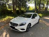 Mercedes-Benz A 180 BlueEFFICIENCY Style Edition Style Edition - Mercedes-Benz A-Klasse: Style Edition