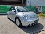 Volkswagen New Beetle Cabriolet 1.6 Highline AHK SHZ - Volkswagen New Beetle mit Benzin-Antrieb: Silber, Cabrio