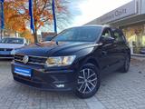 Volkswagen Tiguan 1.4 TSI Trendline *AHK,SHZ,CLIMATR.* - VW Tiguan Gebrauchtwagen in Braunschweig