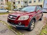 Chevrolet Captiva 2.4 LS EcoLogic 2WD 7-Sitzer LS - Chevrolet Captiva in Stuttgart
