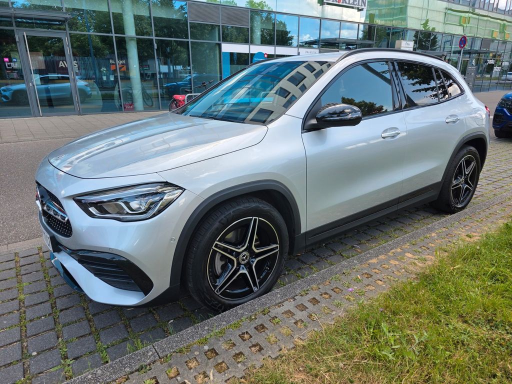 Mercedes-Benz GLA 250