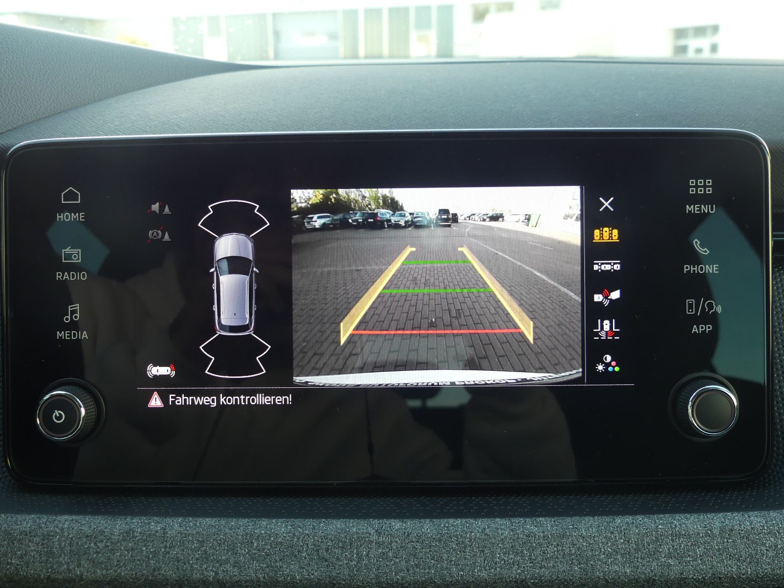 Fahrzeugabbildung SKODA Kamiq Selection