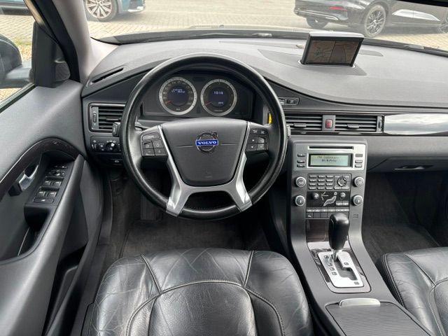 Volvo V70 2010 — photo 10