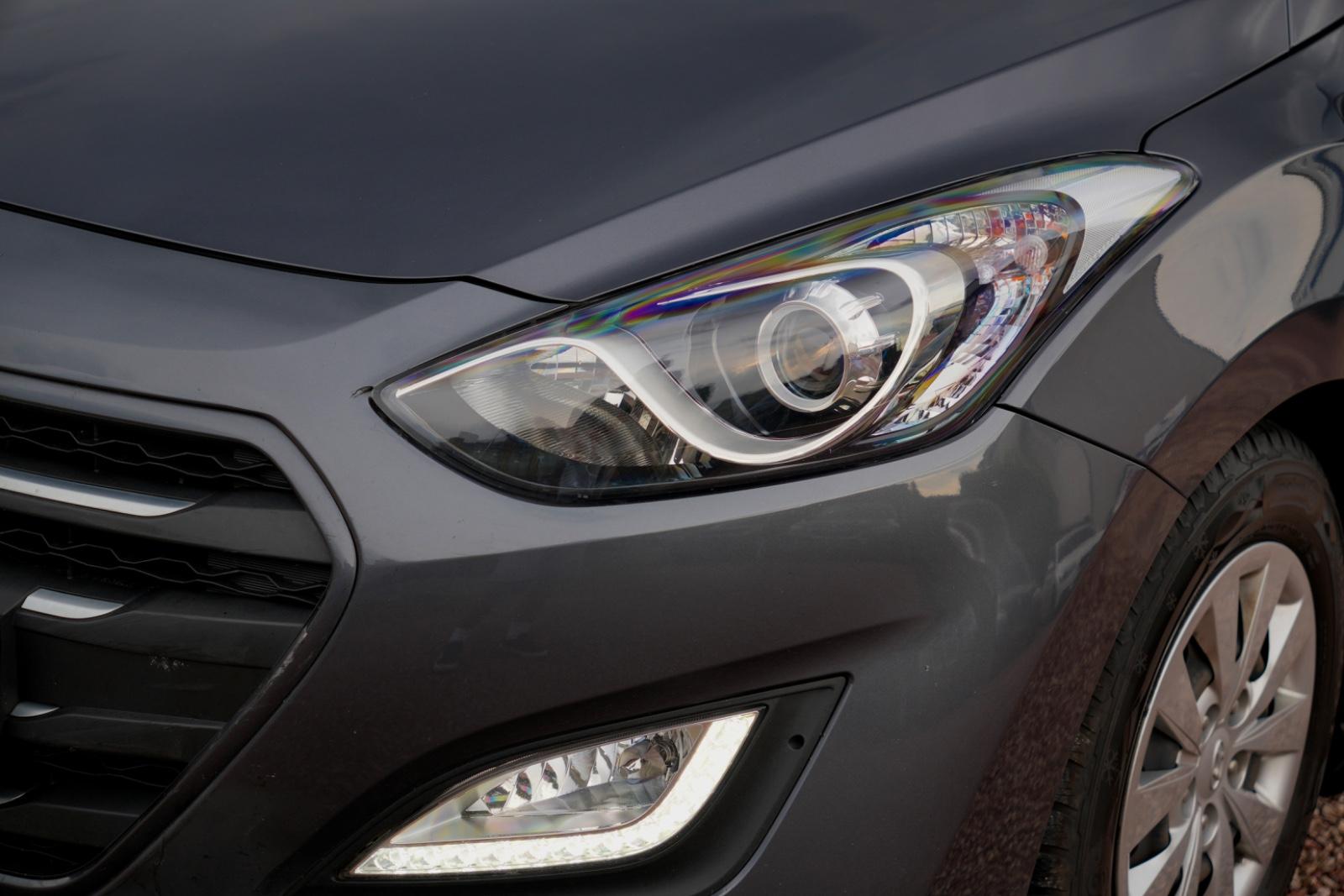 Hyundai i30 cw blue Classic/8-FACH/PDC/SHZ/KLIMAA/