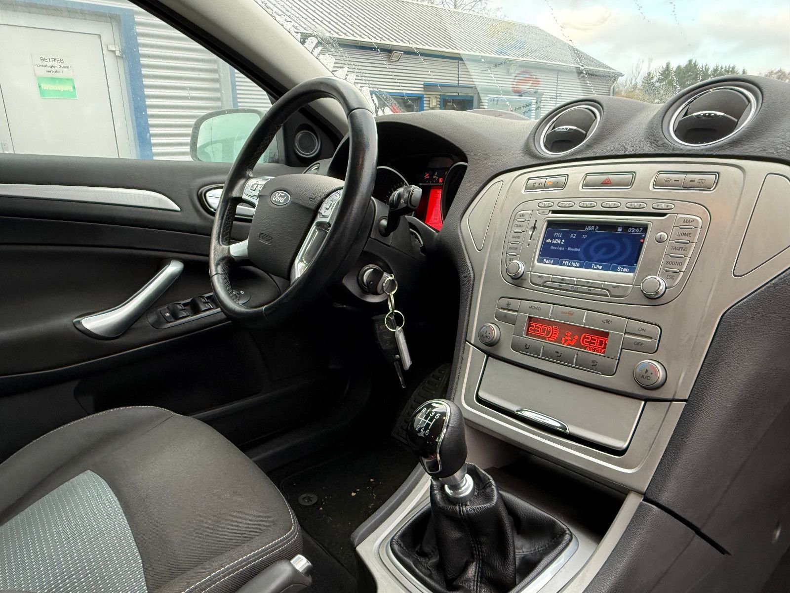 Fahrzeugabbildung Ford Mondeo Turnier 2,0 D  Trend, Navi, Alu, Klima