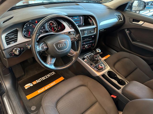 Audi A4 Avant Attraction *Navi*Sitzh*AHK*TÜV Neu*