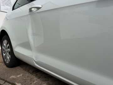 Volkswagen Golf - 6