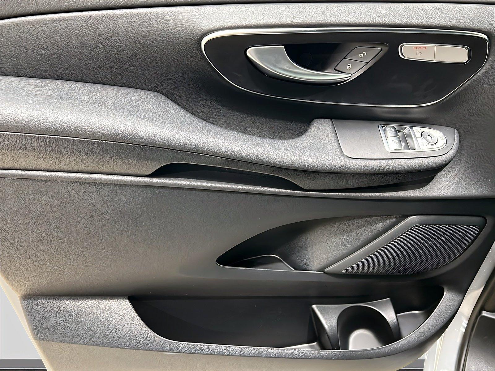 Mercedes-Benz V 250 STYLE-Plus+MULTI+DISTRONIC+LrHz+AHK+360°