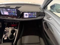 AUDI A6 Avant 3.0 TDI 220 kW edition one  VOLL/20% NL