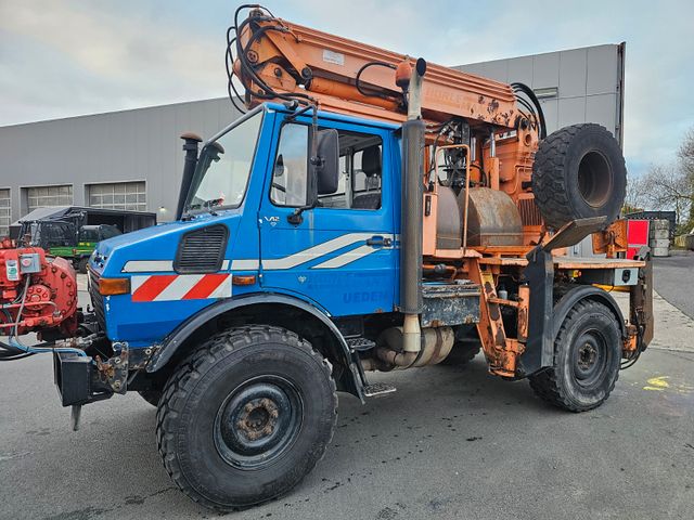 Unimog U1400 Bagger Winde