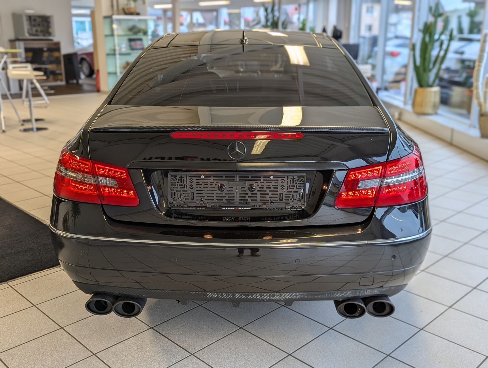 MERCEDES-BENZ E 350 CGI Ava. Memory Leder Navi Pano Sport-Fahr - Image 6