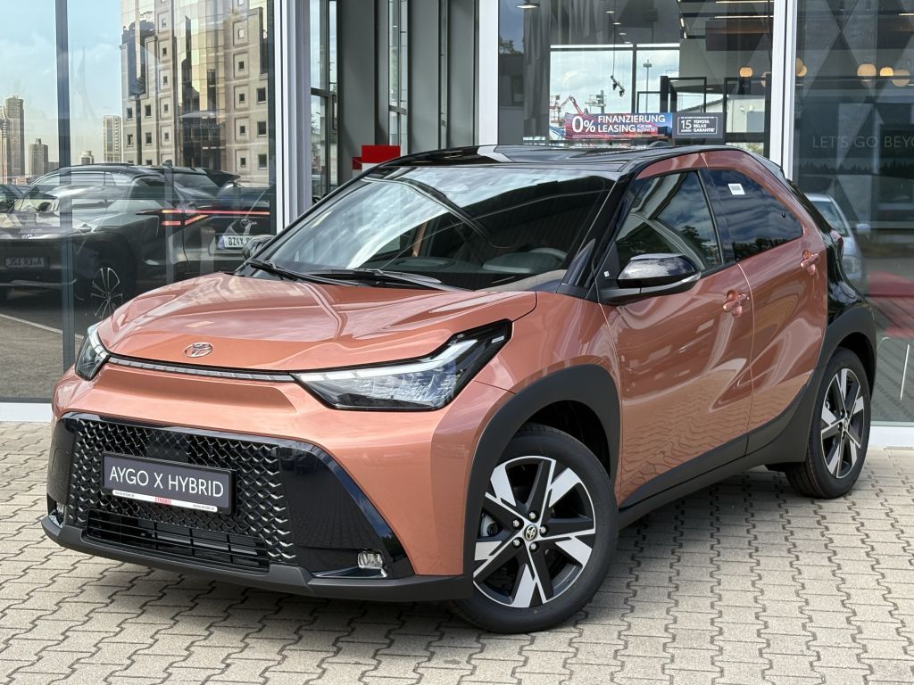 Toyota Aygo X 1,5 Hybrid Teamplayer *SHZ*Rückfahrkam* imagem 2