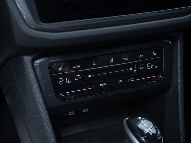 Tiguan R-Line eHybrid AHK HUD Kamera