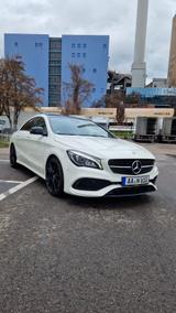 Mercedes-Benz CLA 180 AMG Line AMG Line - Mercedes-Benz CLA 180 in Stuttgart