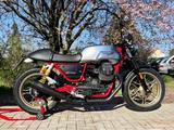 Moto Guzzi V7 III Racer No. 657 - Sammlerzustand - 2.624 km - MOTO GUZZI V7 RACER