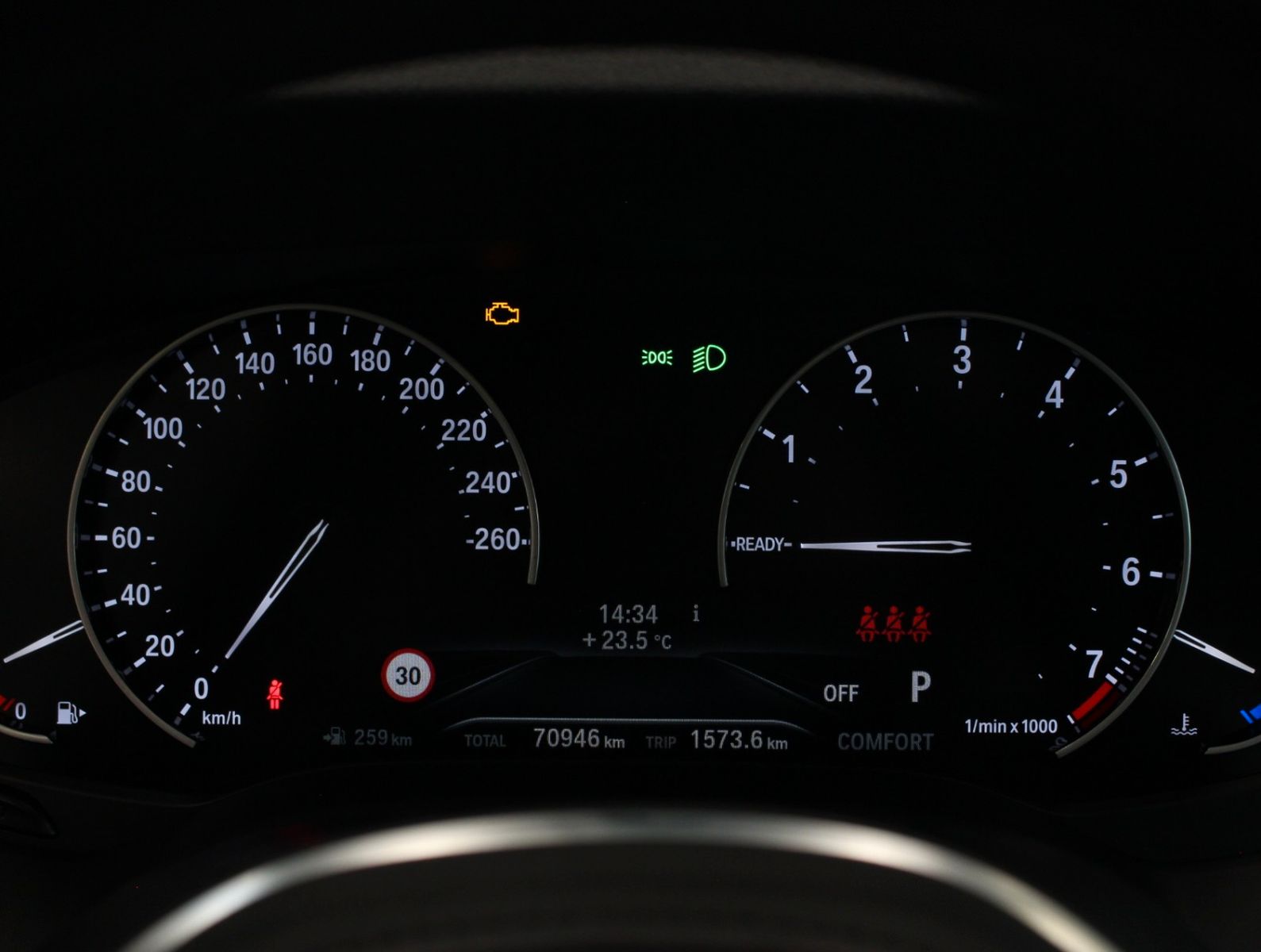 Fahrzeugabbildung BMW 320 i Advantage 1.Hand*GSD*Kamera*CarPlay