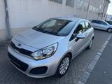 Kia Rio Edition 7 - gebrauchte Kia Rio aus dem Jahr 2011