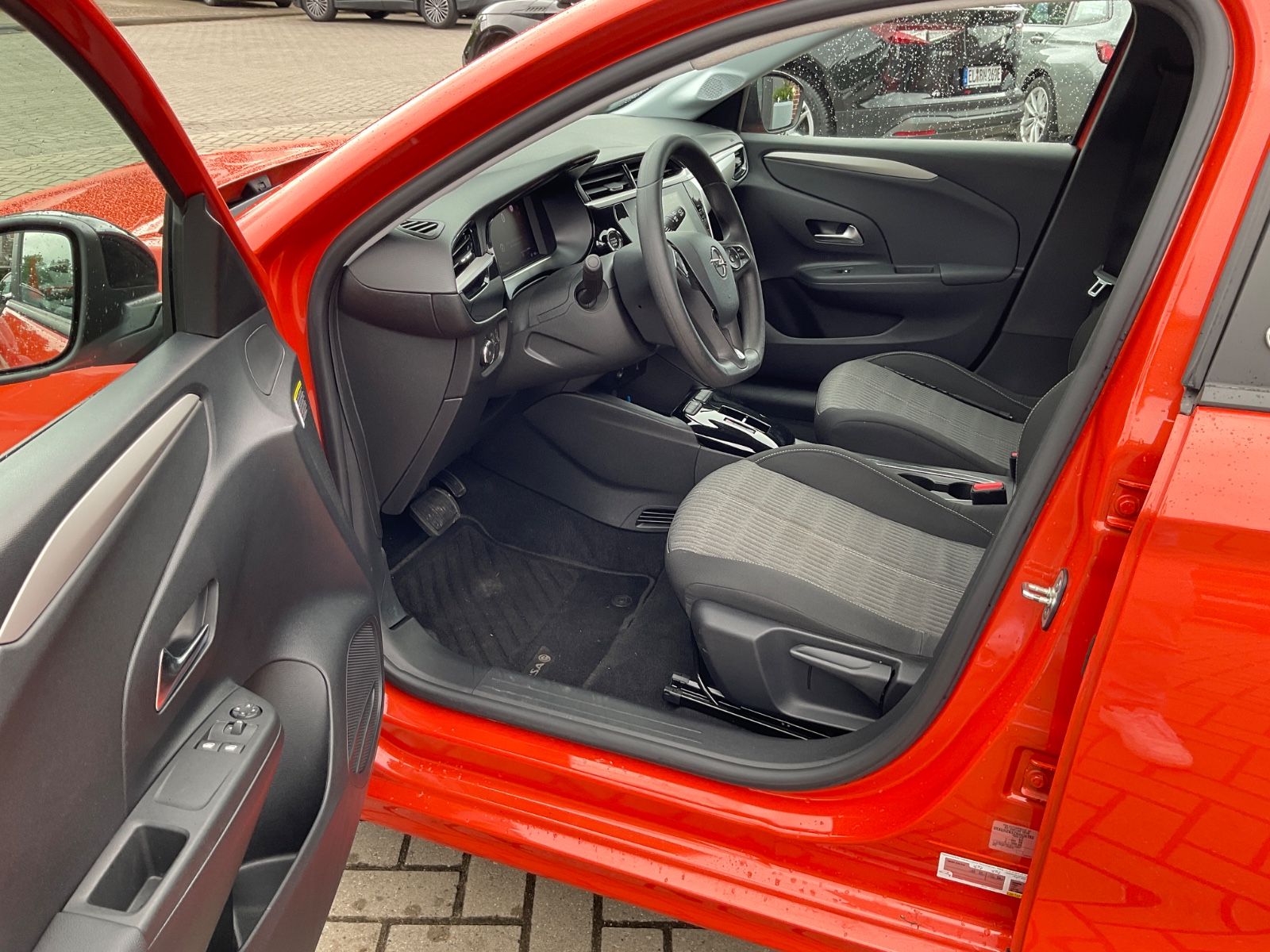 Fahrzeugabbildung Opel Corsa 100KW Edition,50 KWS,CarPlay,Spur,Telefon