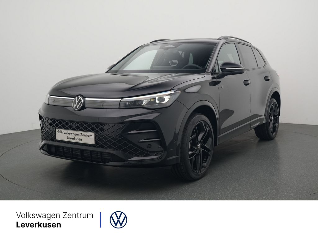 Volkswagen Tiguan TDI 4Motion R-Line MATRIX AHK H/K PANO