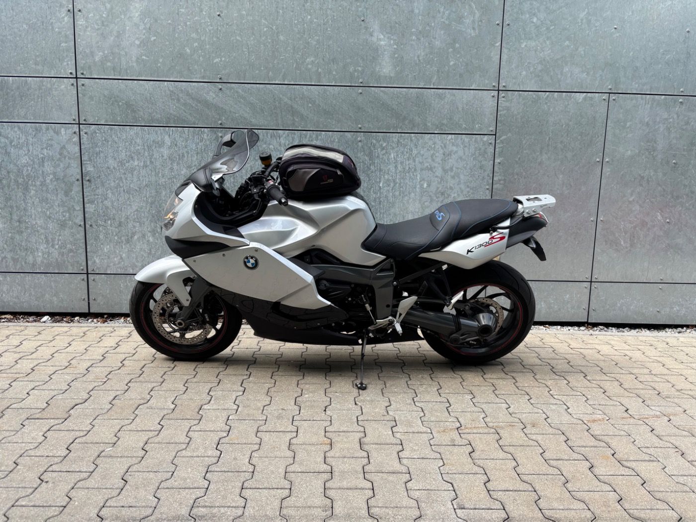 Fahrzeugabbildung BMW K 1300 S