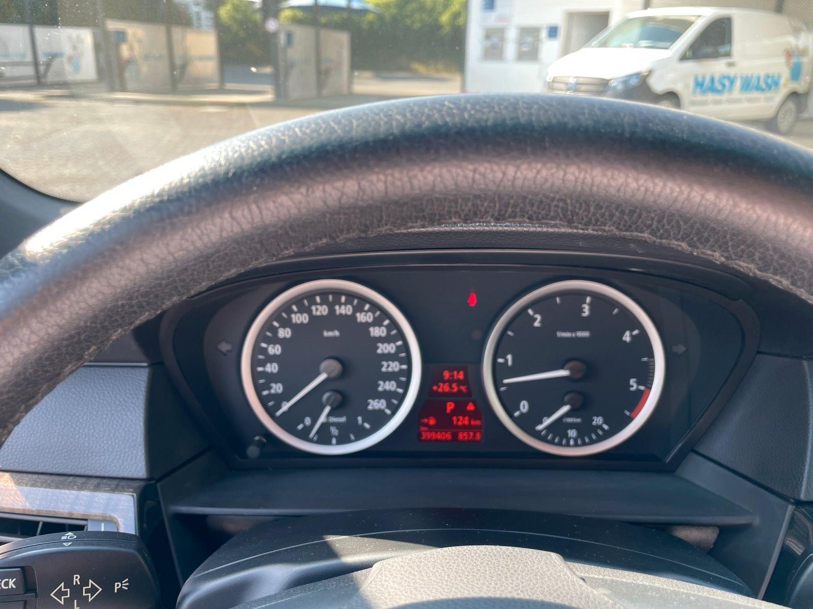 BMW 530 2005 — photo 8