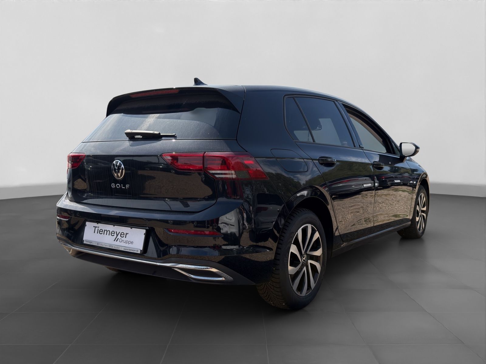 Volkswagen Golf 2.0 TDI ACTIVE LED NAVI D.COCKPIT ACC imagem 3