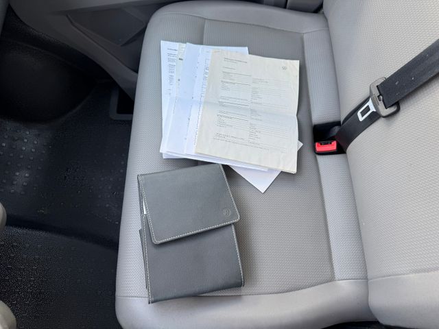 Volkswagen T6 2.0 TDI DoKa Pritsche lang